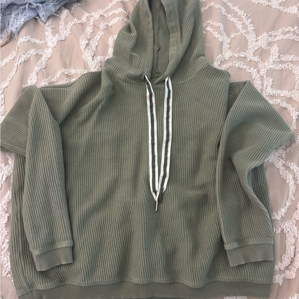 Green Aerie cropped hoodie
